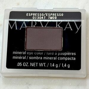 Mary Kay Mineral Eye Color - Espresso (matte)